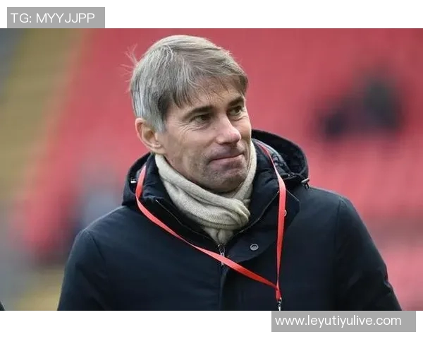 罗马提高拉斯帕多里年薪至400万欧齐尔克泽静待索肖最终决定