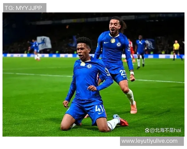 五大联赛之外的潜力新星盘点昆达斯米特莫拉等小将引关注